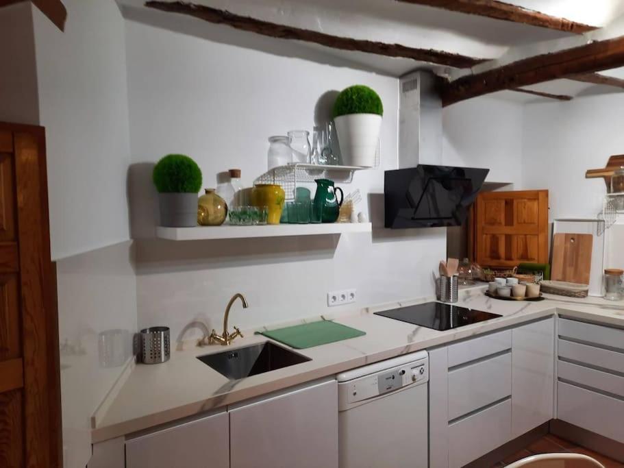 Casa Florentino Casa Centenaria Torre Val De San Pedro 외부 사진